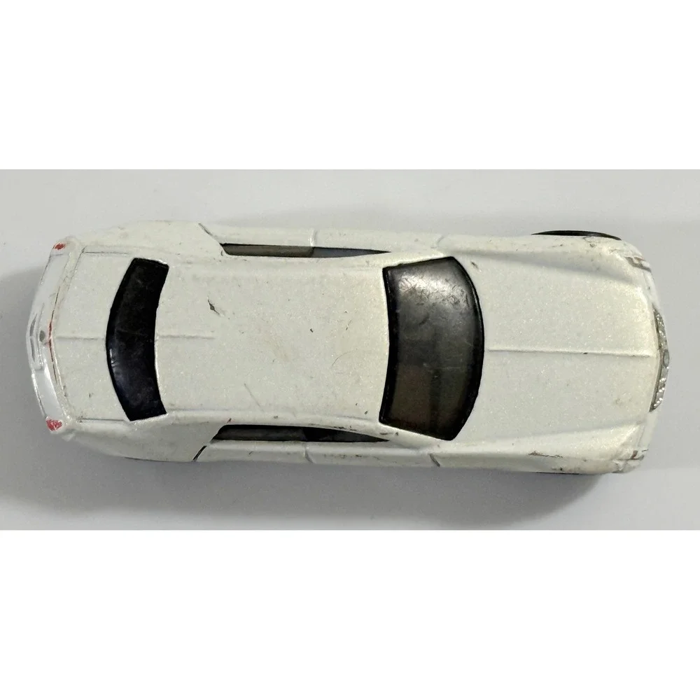 Hot Wheels Cadillac V-16 Kids 1:64 White Diecast Toy Car 2003 Mattel